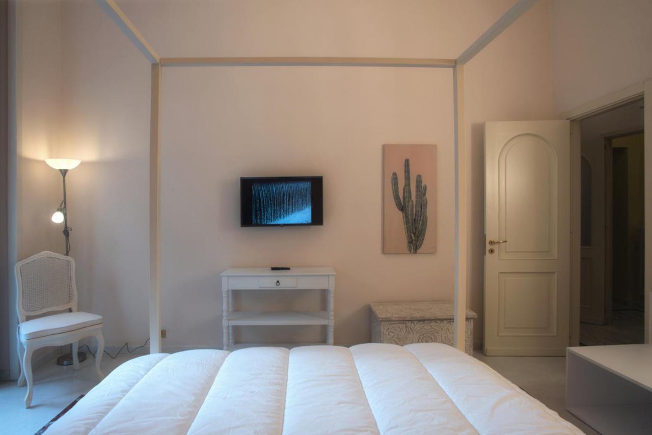 Piazza Dante Suites By Wonderful Italy Nápoles Exterior foto